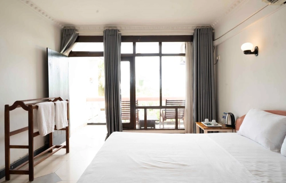 Topaz Beach Hotel Rooms Pictures